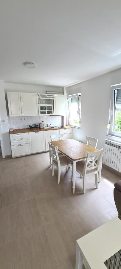 Apartments Vedran Punat Ngoại thất bức ảnh