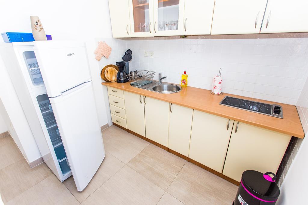 Apartments Vedran Punat Ngoại thất bức ảnh
