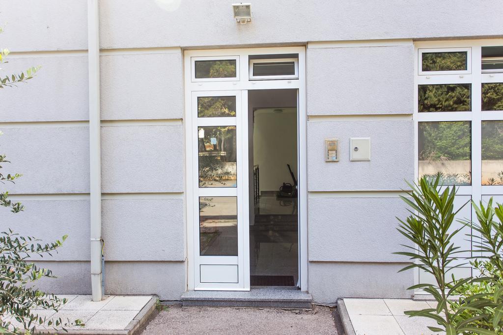 Apartments Vedran Punat Ngoại thất bức ảnh